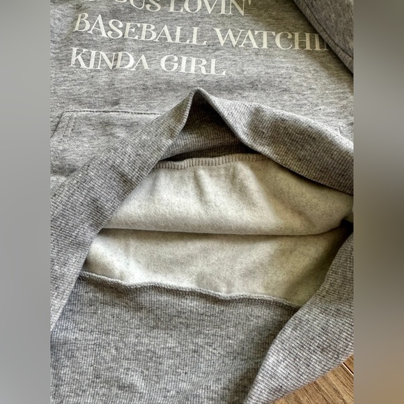 NEW! Jesus & Baseball Sweatshirt - Picture 5 of 6